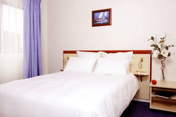 Comfort Suites Cannes Mandelieu Экстерьер фото