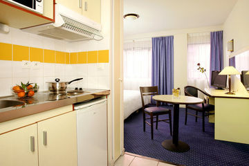 Comfort Suites Cannes Mandelieu Экстерьер фото